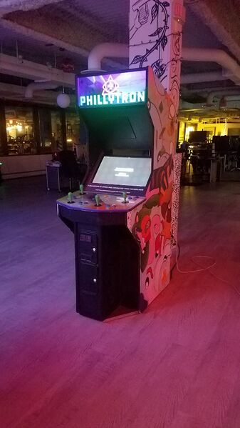 File:Phillytron 02.jpg